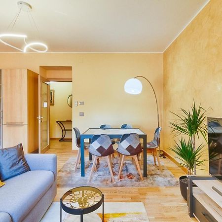 Frida Apartment Nuovo Luminoso Con Vista Aperta Trieszt Kültér fotó