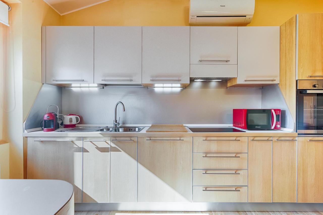 Frida Apartment Nuovo Luminoso Con Vista Aperta Trieszt Kültér fotó