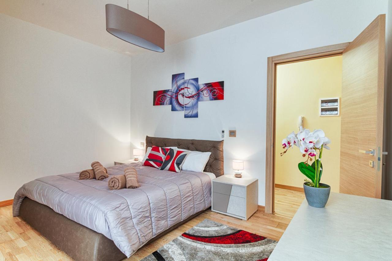 Frida Apartment Nuovo Luminoso Con Vista Aperta Trieszt Kültér fotó